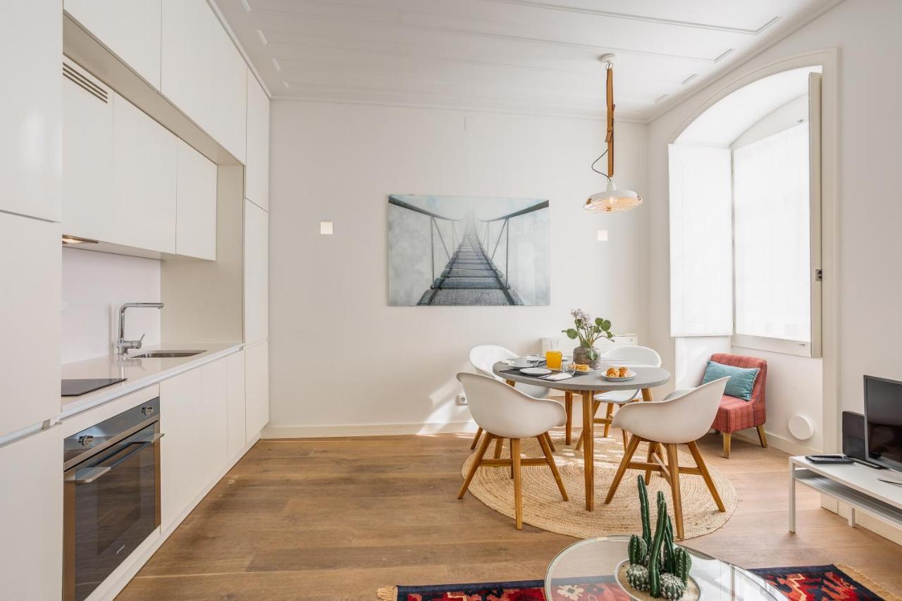 Chic Tailor Made Flat In Chiado Apartment Lisbon Exterior photo